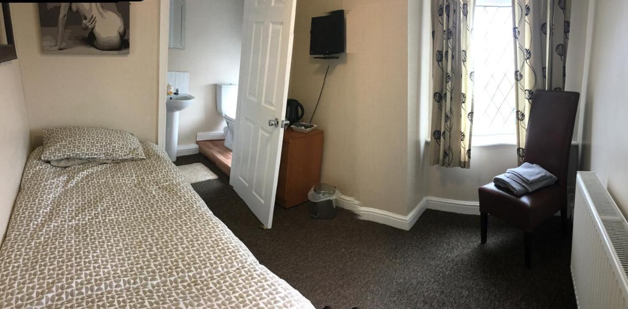 The Black Horse Hotel Goole Extérieur photo